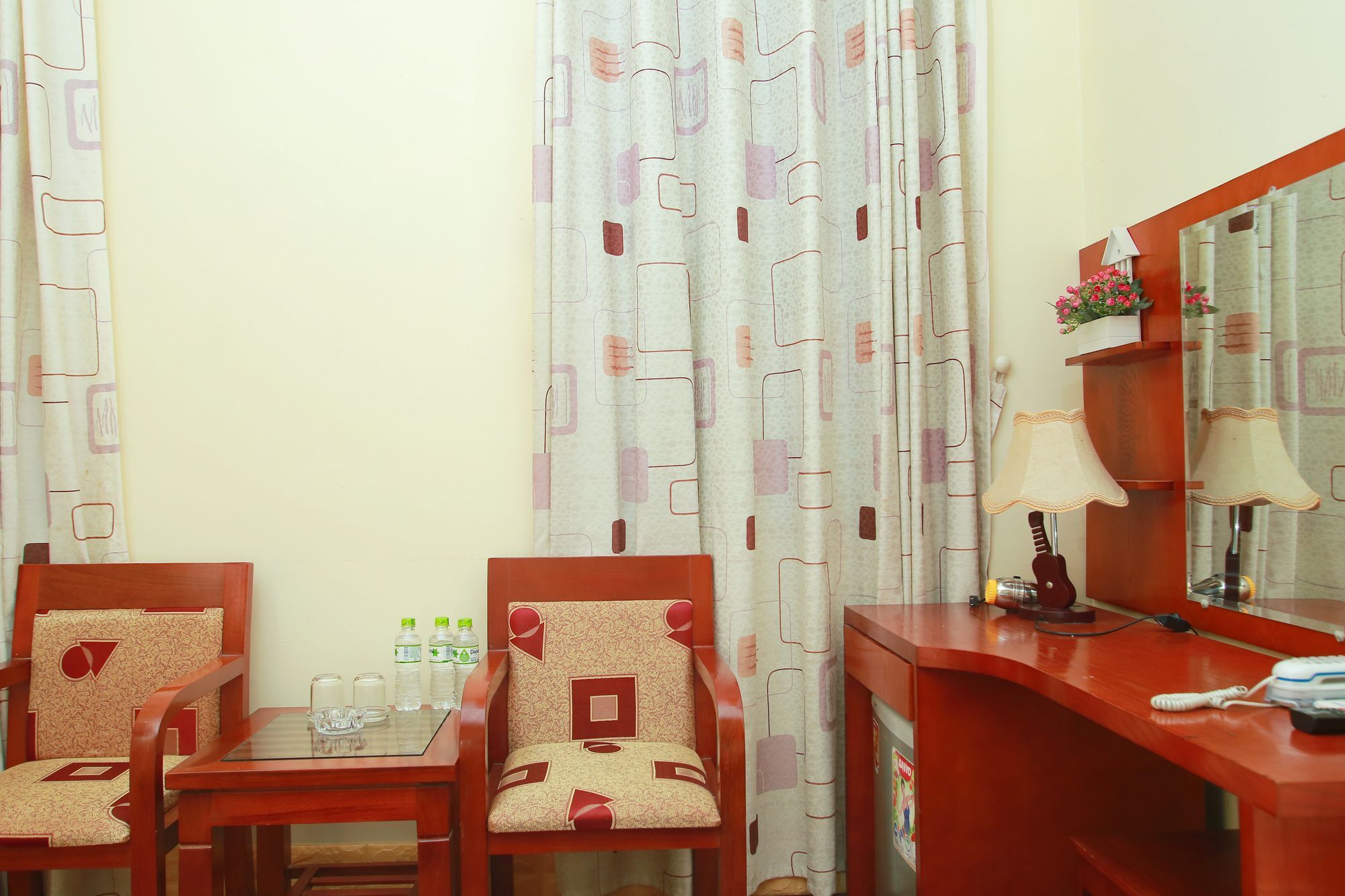 Reddoorz Near Hanoi Railway Station Exterior photo